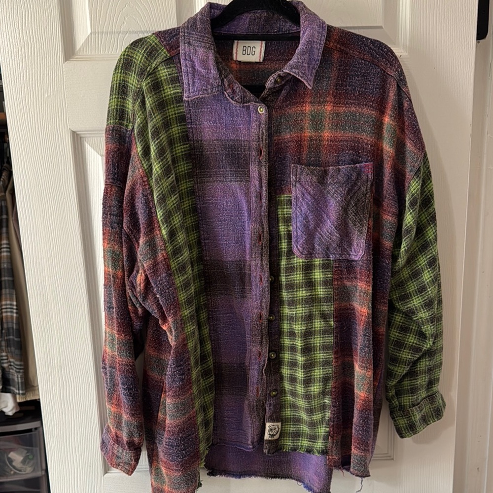 BDG Robbie Spliced Flannel Button-Down Shirt Medium urban outfitters